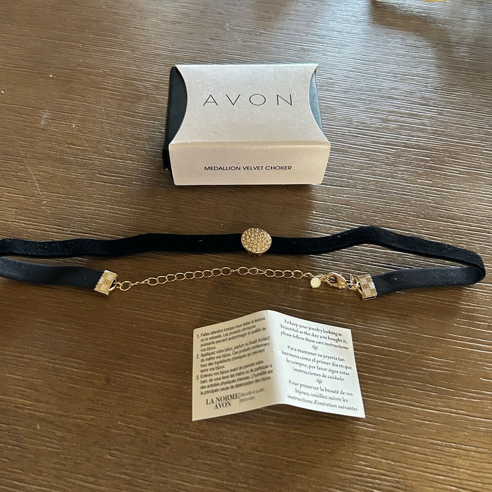 Avon Black Velvet Choker with Gold Accent